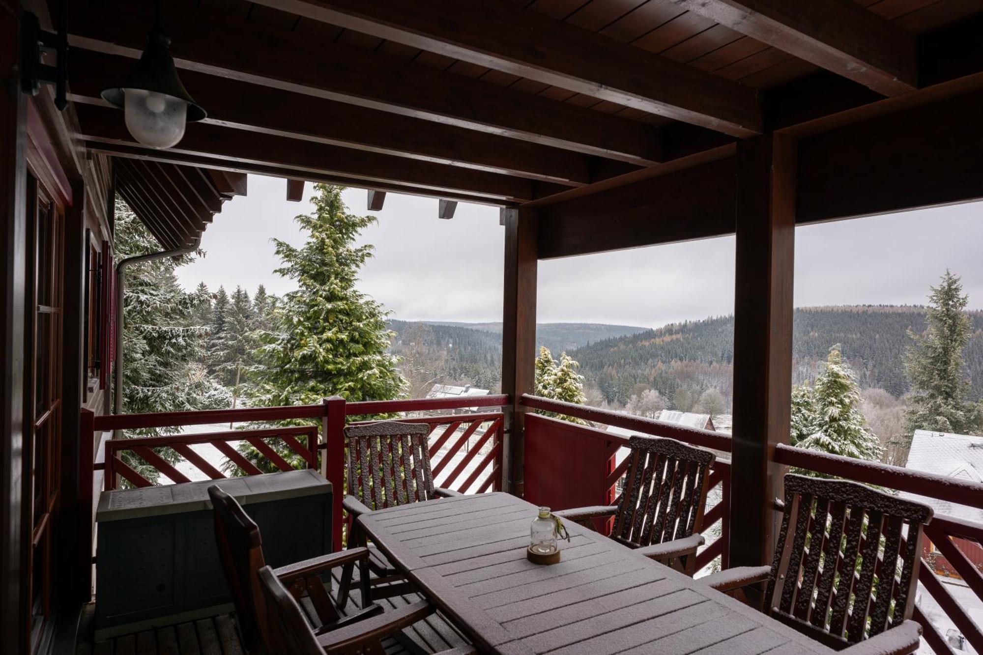 Ferienanlage Zum Silberstollen 2 Haeuser Am Berg Polderhof Und Weisseritzhuette Altenberg  Exterior foto